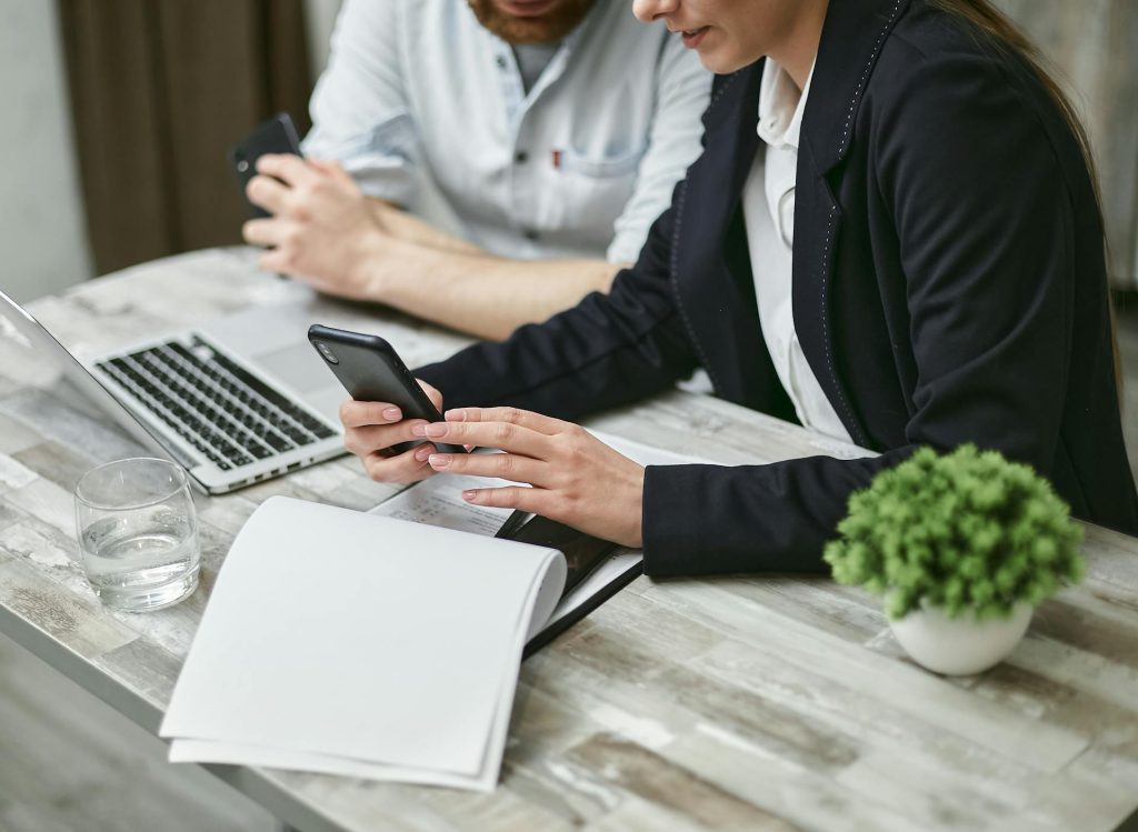 Discover How iMemo Transforms Work for Professionals Everywhere iMemo, professional work